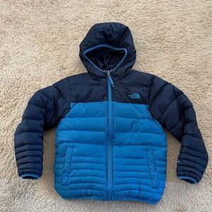 Boys The North Face 550 Reversible Down Puffer Jacket Sz Medium 10/12 Blue